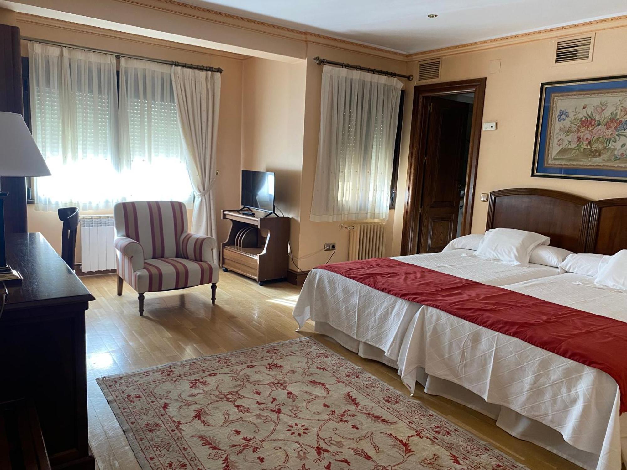 Hotel Aranda Aranda de Duero Exteriér fotografie
